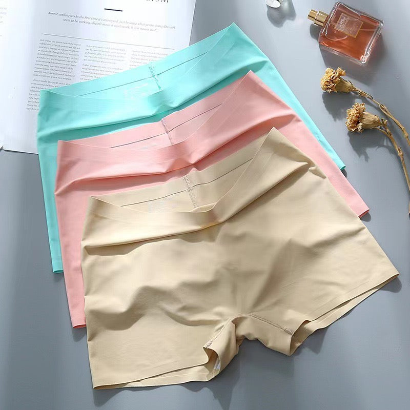 Panties for Women Ice Silk Underpants Soft Female Underwear Cozy Shorts Under The Skirt Large Size Boxer Women Thin