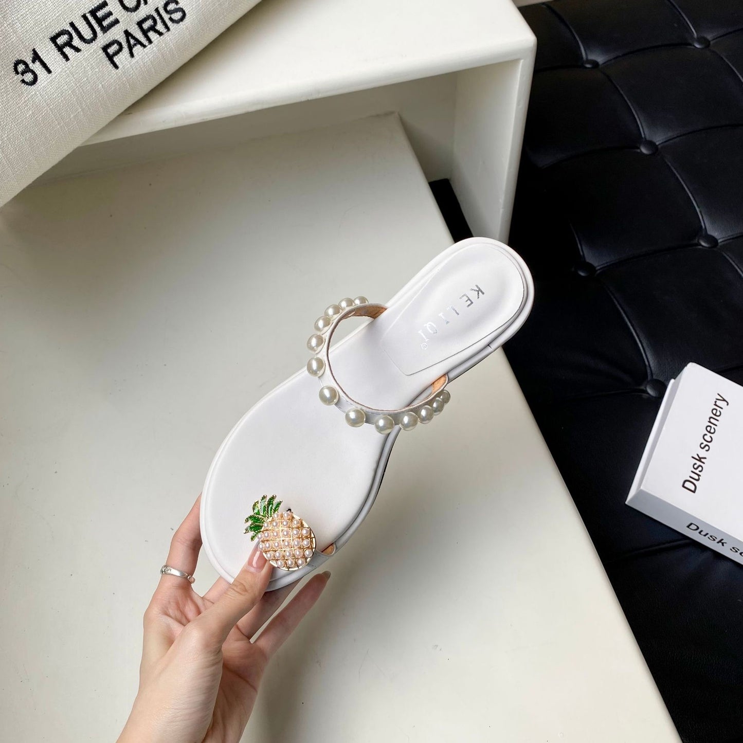 2022 Summer New Slippers Pearl Pineapple Female Casual Slippers Female set toe one pedal
