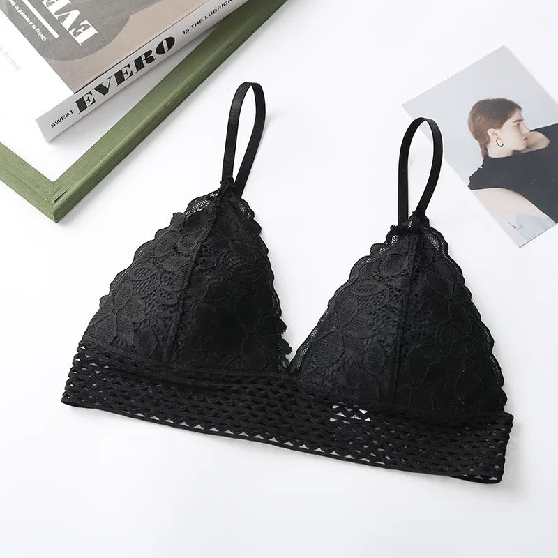 French Triangle Cup Bikini Bra Thin Sling No Steel Ring With Insert Lace