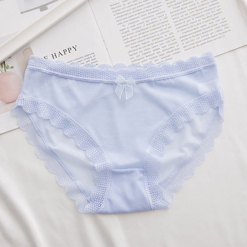 Women's Panties Sexy Lace Lingerie Net Yarn Thin Briefs Girls Bow Hollow Out Low-Rise Seamless Underpants