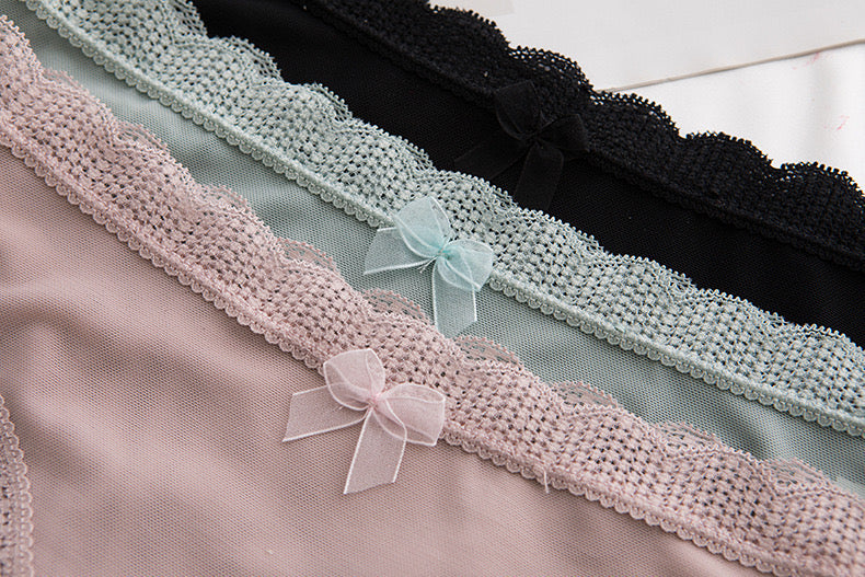 Women's Panties Sexy Lace Lingerie Net Yarn Thin Briefs Girls Bow Hollow Out Low-Rise Seamless Underpants