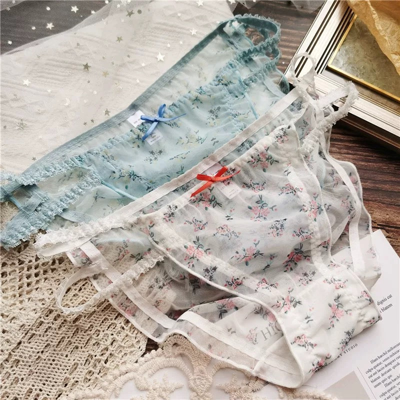 Comfortable Japanese Sweet Breathable Elastic Flower Briefs Lingerie Sexy Elastic Lace Panties Female Underwear