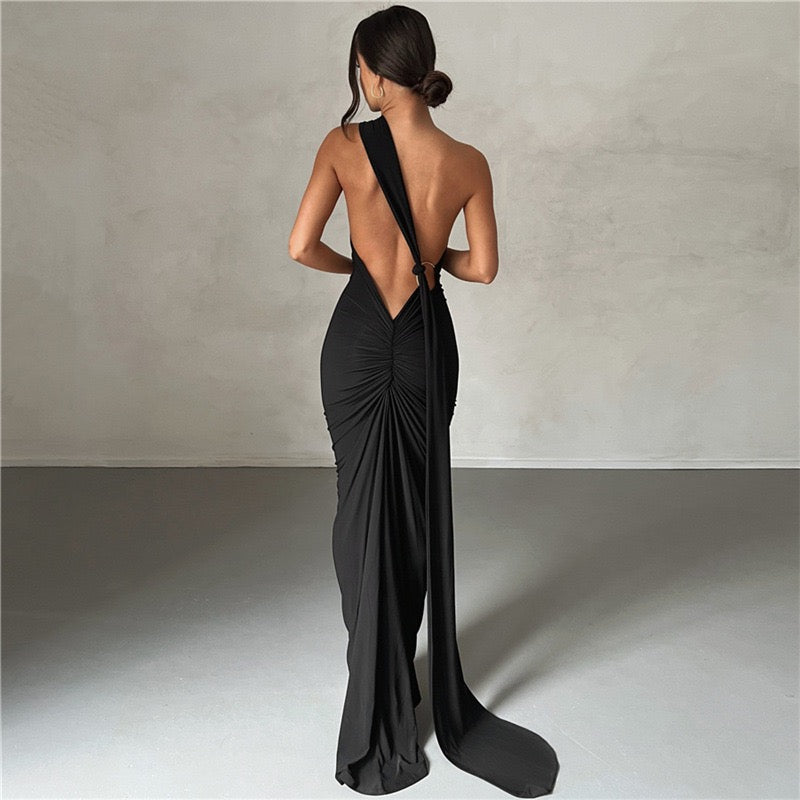 New Fashion Elegant Maxi Dress for Women Sexy One Shoulder Slim Pleated Solid Backless Dresses