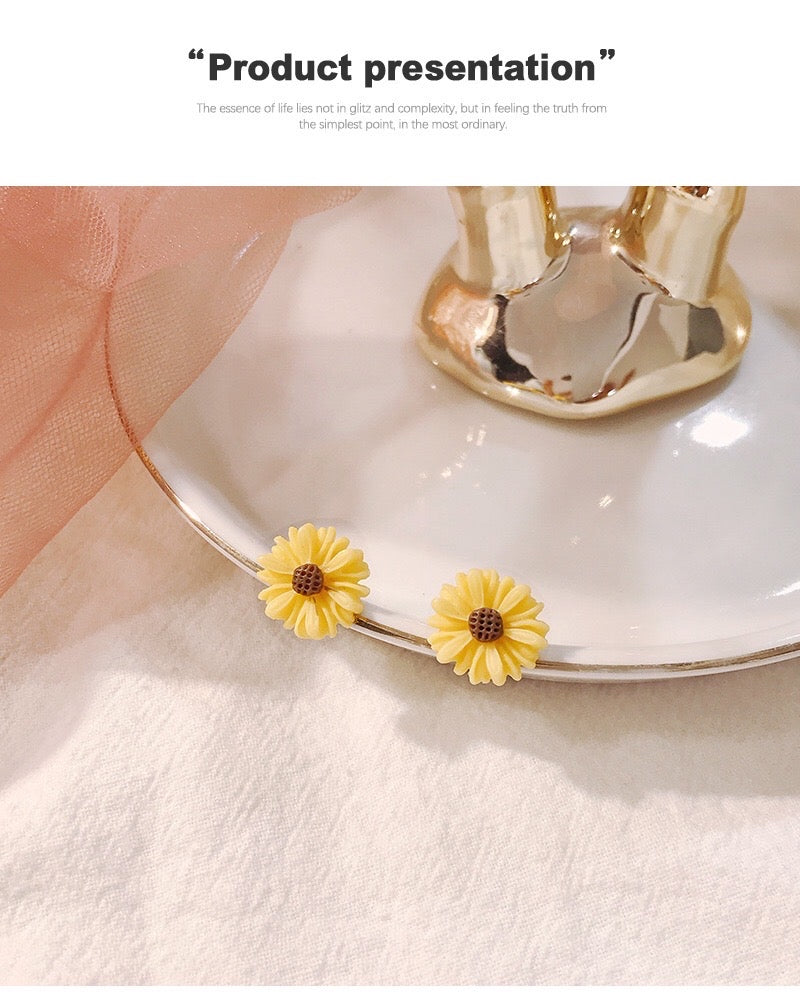 White and yellow sunflowers earrings natural look