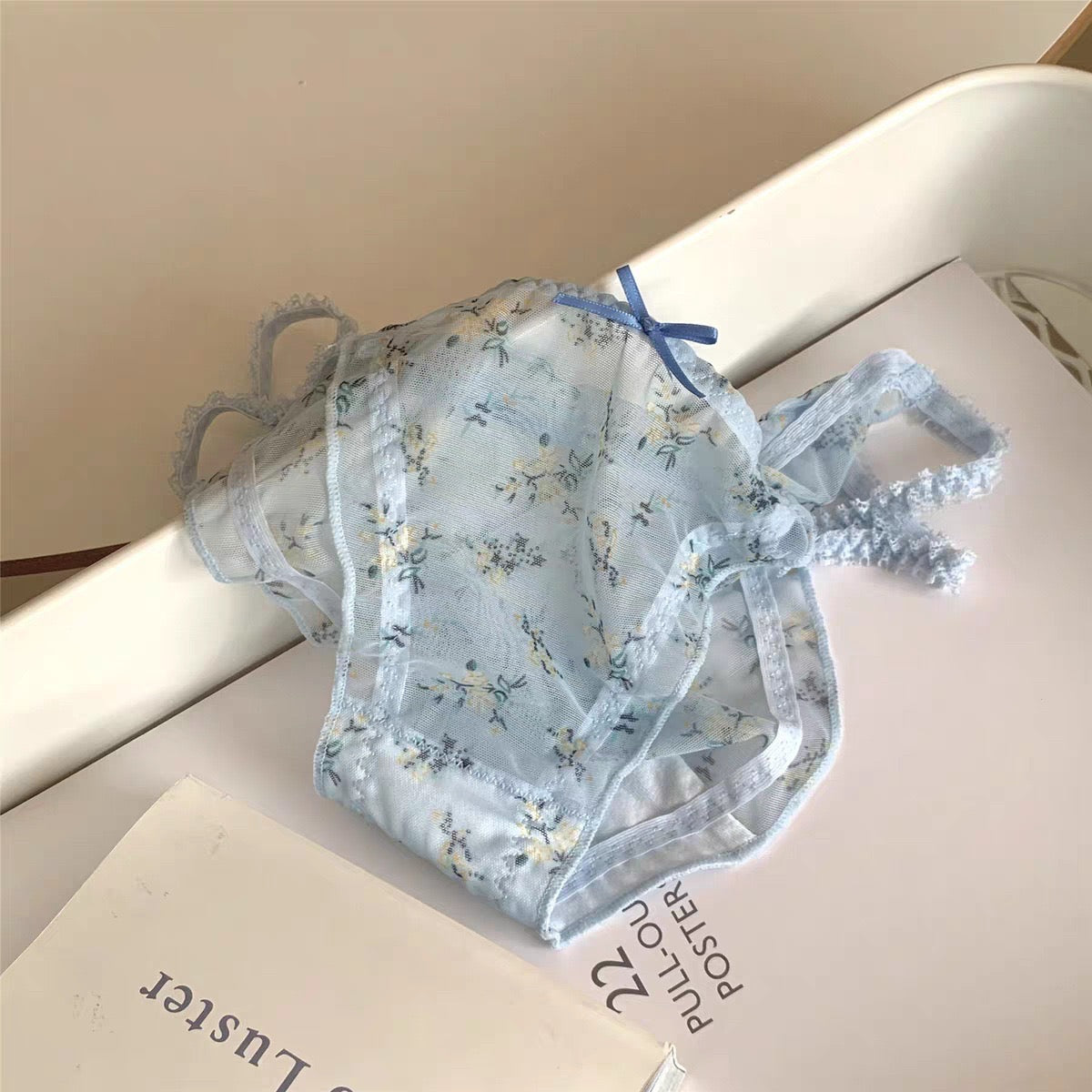 Comfortable Japanese Sweet Breathable Elastic Flower Briefs Lingerie Sexy Elastic Lace Panties Female Underwear