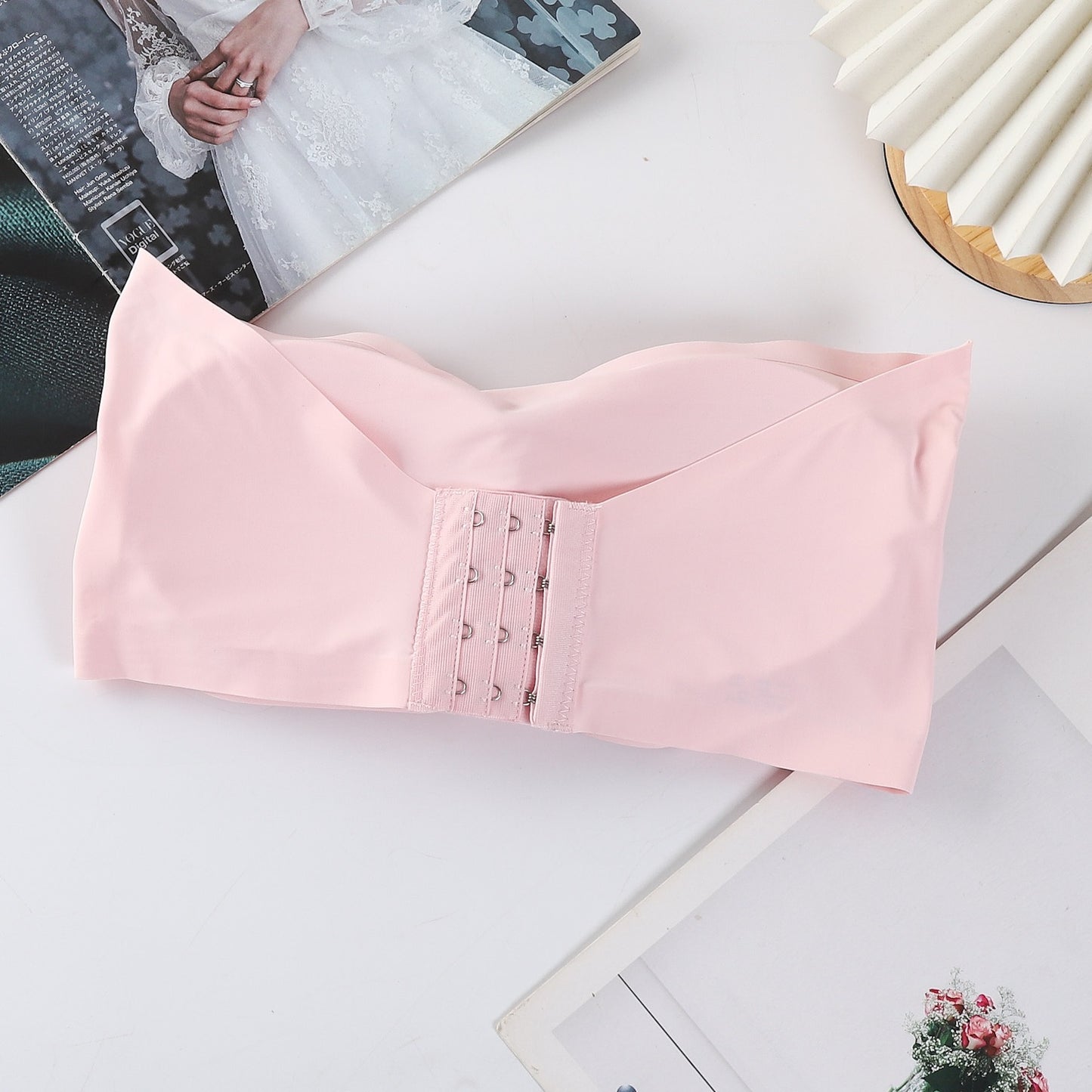 Sexy Ice Silk Seamless Shoulder Warp Gathered Non-slip Beauty Strap Chest Pad Vest Women's Small Breast Tube Top Underwear