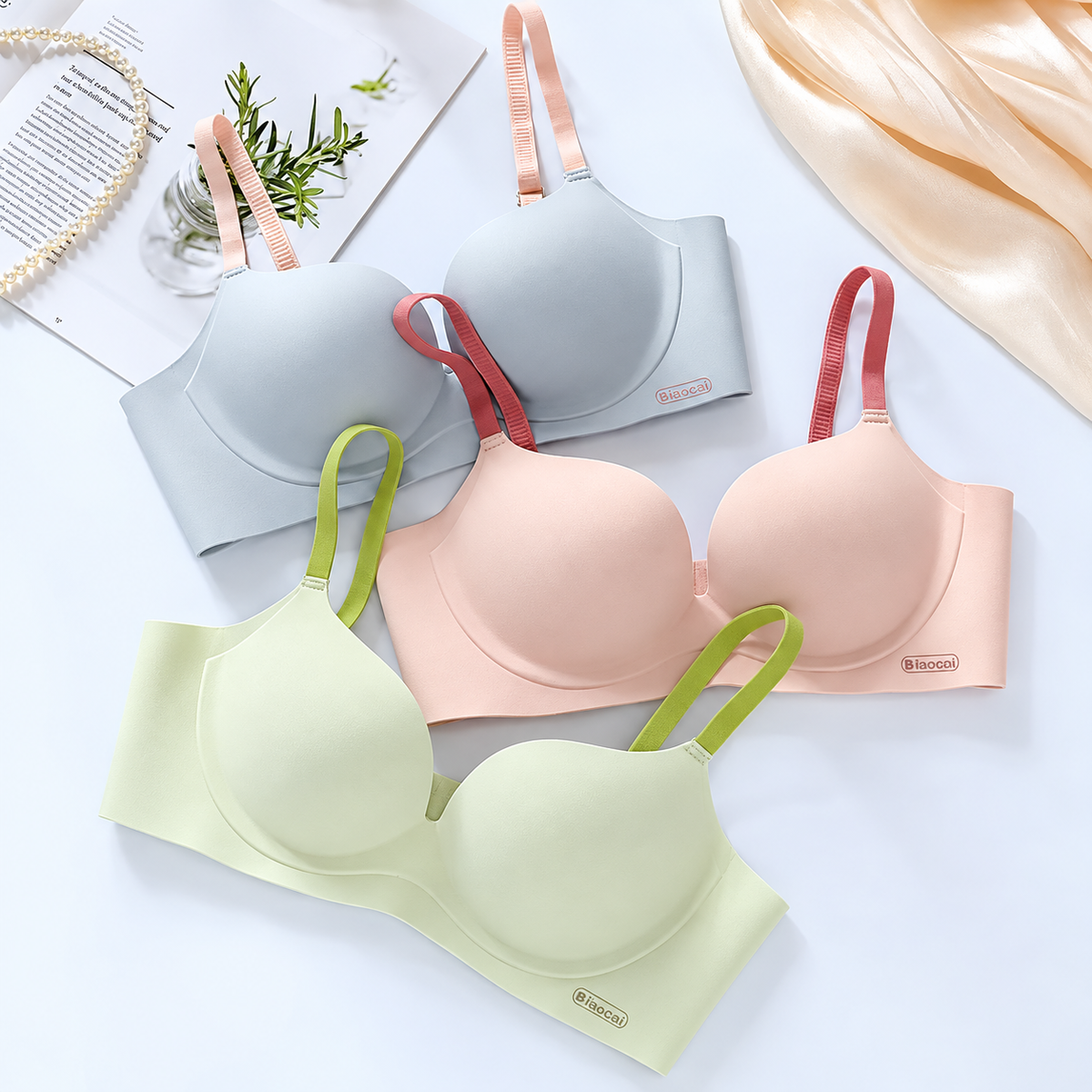 Seamless Wireless Push-Up Bra with Adjustable Straps and Supportive Molded Cups