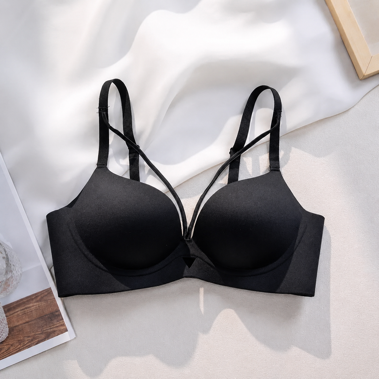 Sexy  Bra  Invisible Lift, Side Support Anti-Sagging Wirefree T-Shirt Bra with   on the support gathered underwear female bra