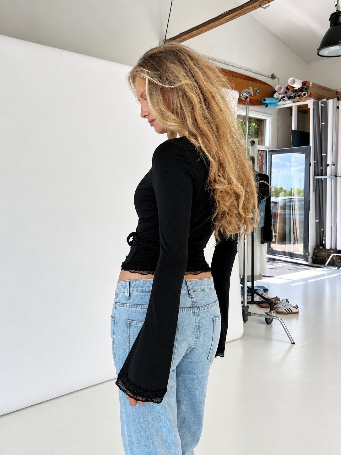 Women’s Lace Trim Wrap Top Deep V Neck Long Flared Sleeves Side Tie Waist Slim Fit Feminine Y2K Style Casual Going Out Top