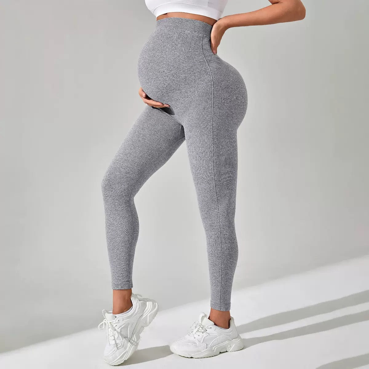 Maternity Seamless Yoga Leggings Belly Support Non-Slip Outdoor Sports Casual Wear Spring Summer Autumn Trendy Pregnant Women's