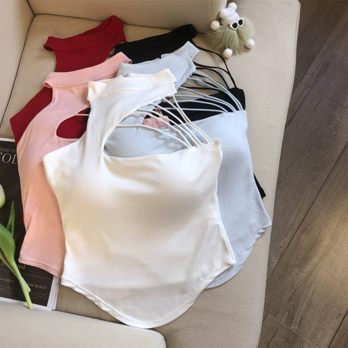 Sexy Women Hollow Out Crop Tops Summer Casual Solid Color Street Backless Camisoles Cropped Halter Tops Sexy Sleeveless Blouses