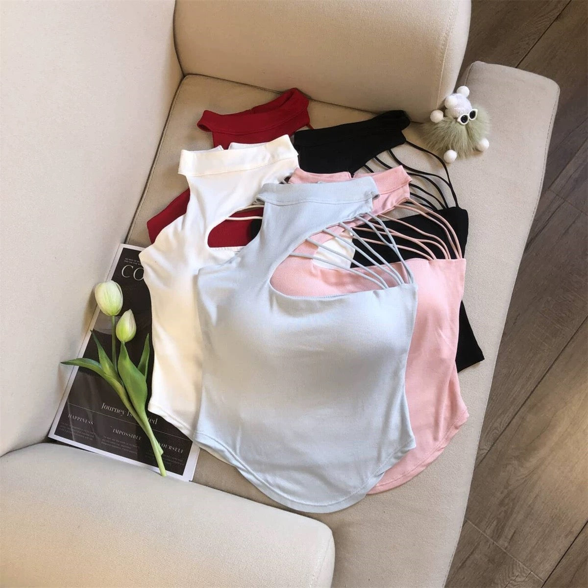 Sexy Women Hollow Out Crop Tops Summer Casual Solid Color Street Backless Camisoles Cropped Halter Tops Sexy Sleeveless Blouses