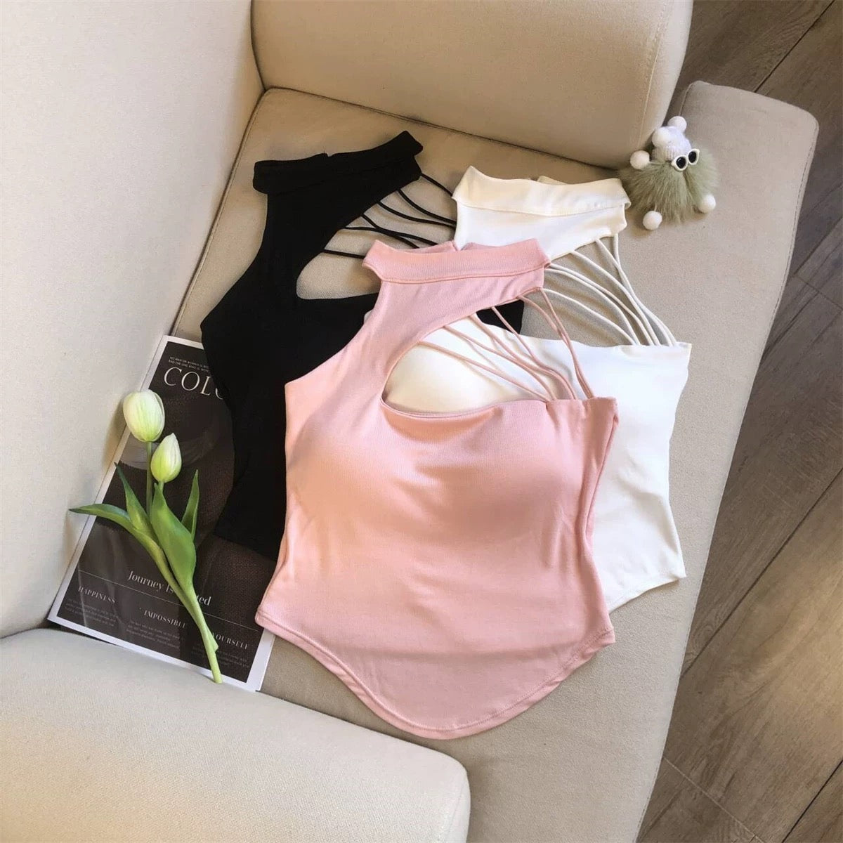 Sexy Women Hollow Out Crop Tops Summer Casual Solid Color Street Backless Camisoles Cropped Halter Tops Sexy Sleeveless Blouses
