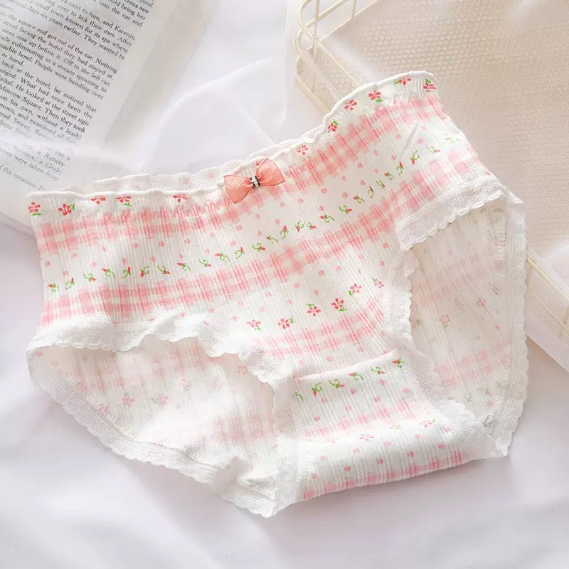 Women's Cotton Panties Mid Waist Comfortable Breathable Cute Sweet FLOWR  Girl Briefs Underwear Female