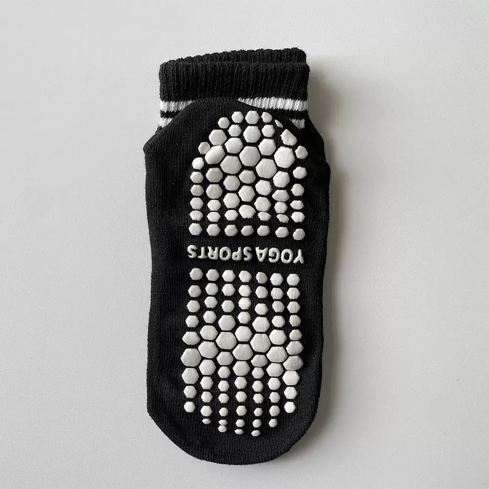 Cotton Anti Slip Yoga Socks Medium Length Socks Solid Color Fitness Pilates Women's Sports Socks Gradient Color Socks