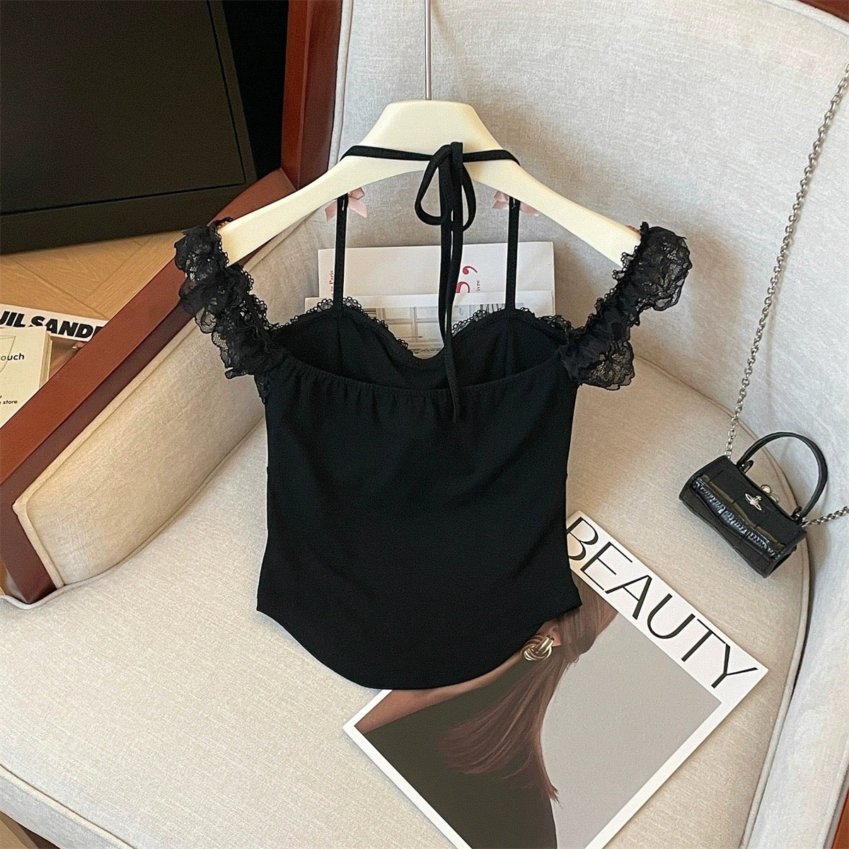 Sexy Slash Neck Lace Halter Camis Women Summer Sweet Slim Sleeveless Vest  Streetwear Hot Girls Off Shoulder Tank New