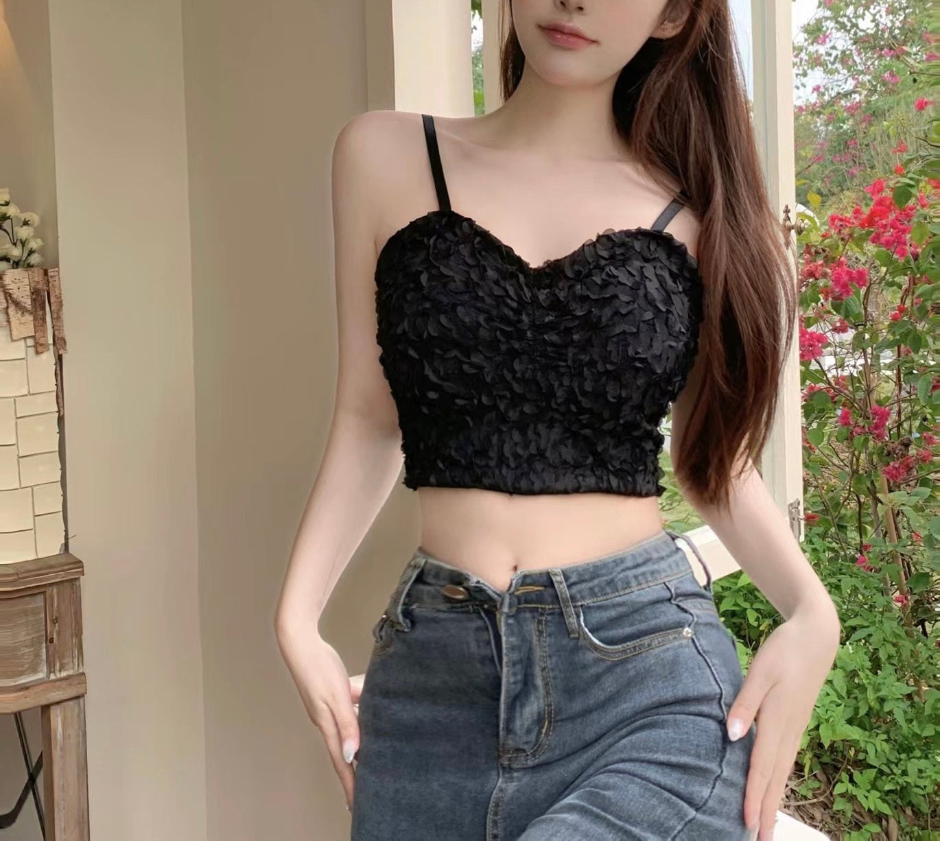 Sling Design Sense Top's Women's Outerwear Vest 2026New Lace Sexy Beautiful Back Tube Top With Breast Pad