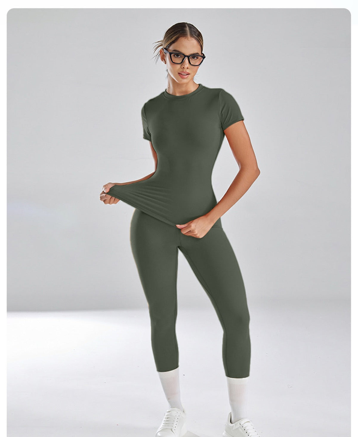 Sports Set Women Two-piece Tight Quick Drying Hip Lifting Workout Clothes Outdoor Sports Yoga Set