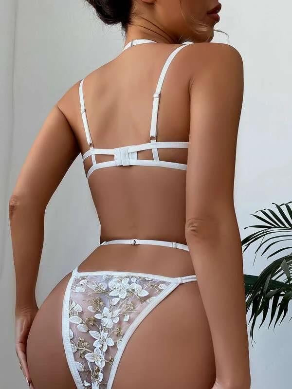 Women's One-Piece Suspender Flower Embroidered Mesh Teddy Doll Metal Chain Strap One-Piece Underwear Boudoir Set