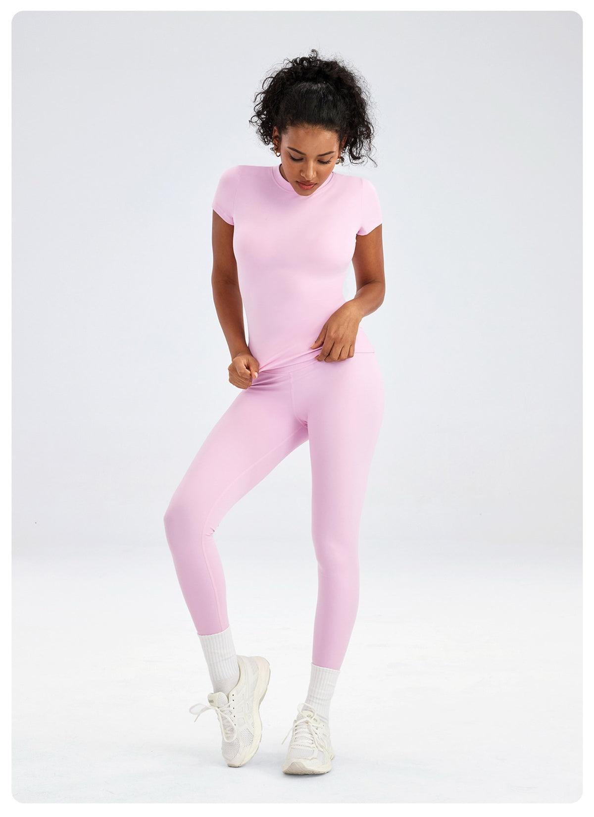 Sports Set Women Two-piece Tight Quick Drying Hip Lifting Workout Clothes Outdoor Sports Yoga Set