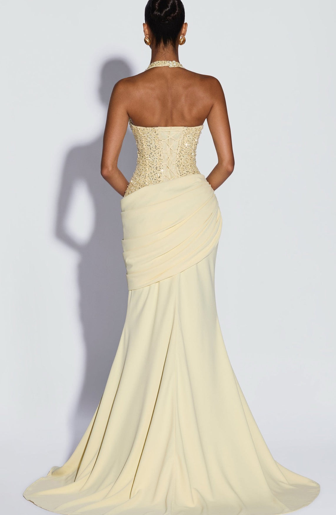 Halter Neck Sequin Evening Gown Deep V Ruched Waist Pleats Bodycon Mermaid Vestidos De Fiesta Elegantes Para Mujer Lujo