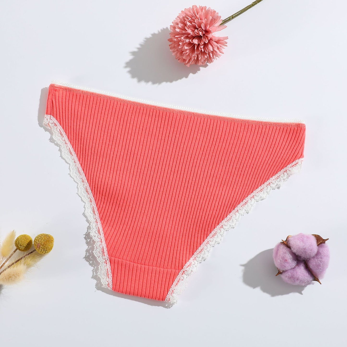 Lace Cotton Women’s Underwear – Soft Seamless Thong, Low Waist, Comfortable Everyday Lingerie.