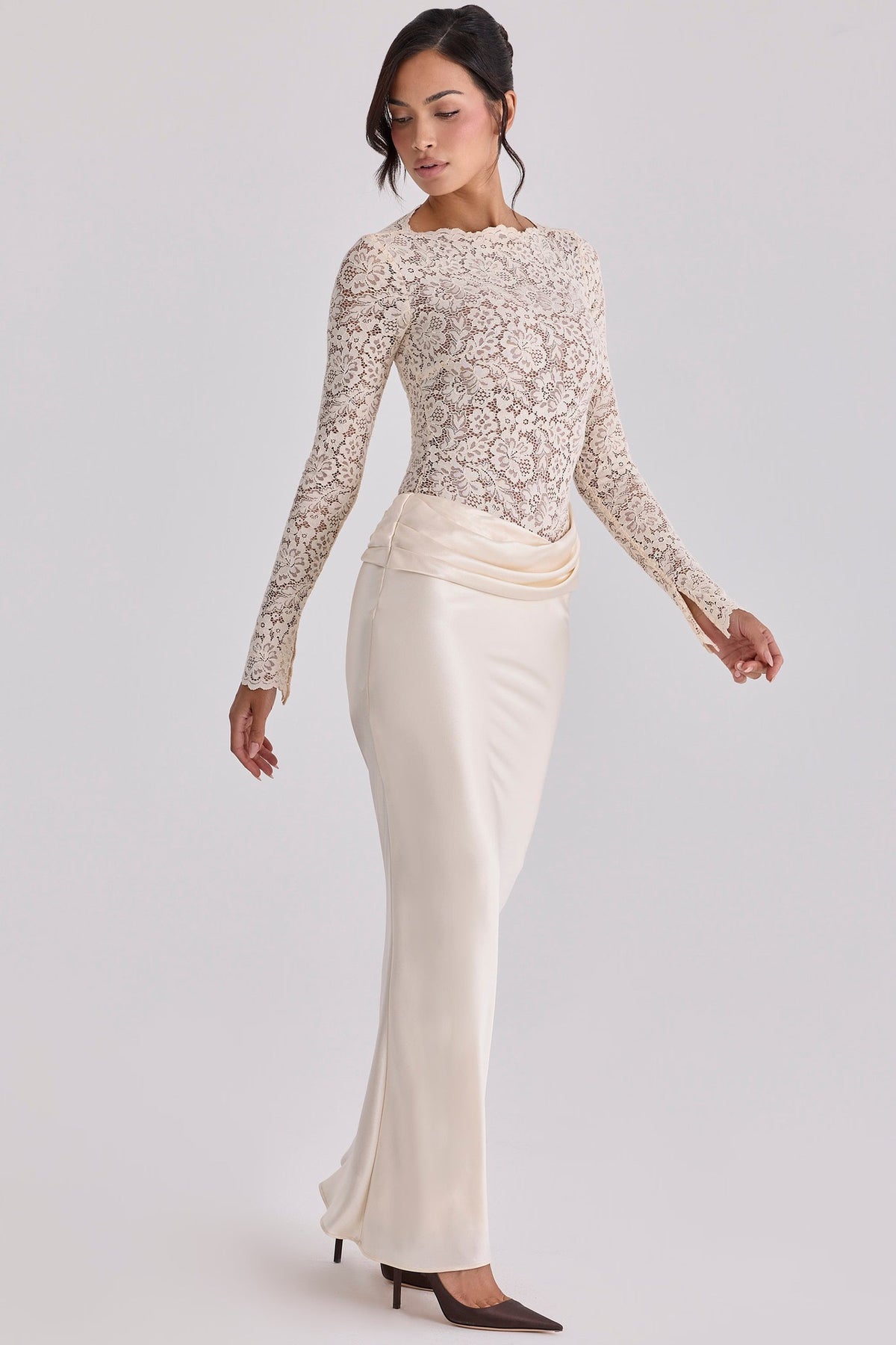 Women’s Elegant Floral Lace and Satin Maxi Dress Long Sleeve Sheer Lace Bodice Draped Waist Slim Fit Floor Length Evening Occasion Gown