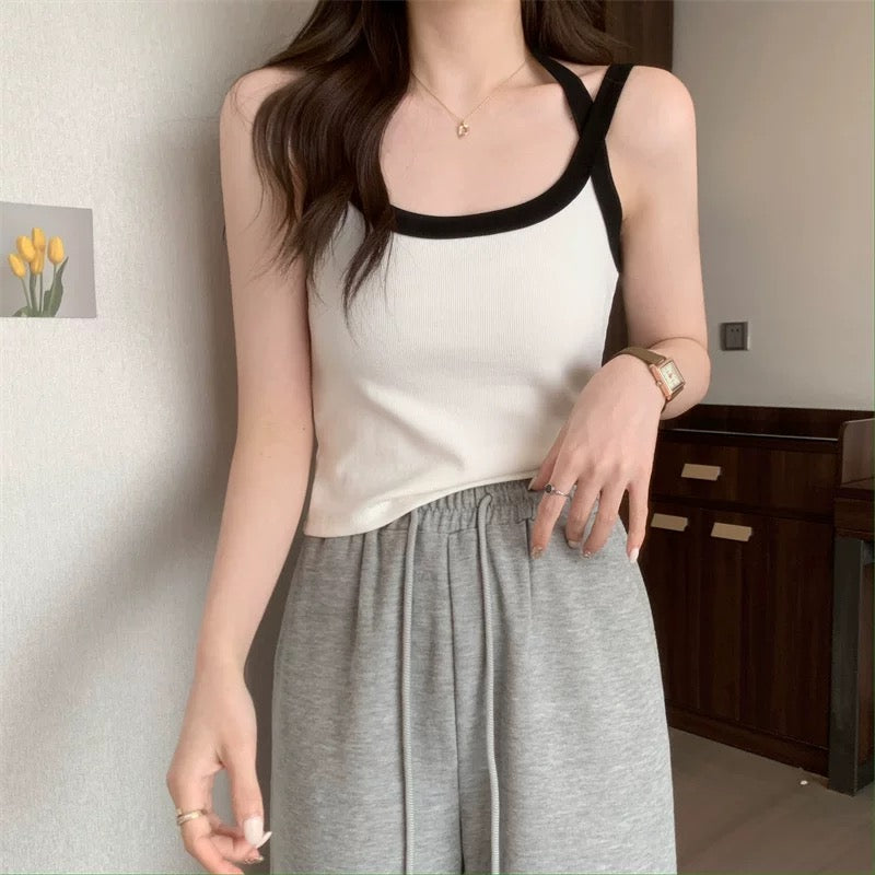 Women Spaghetti Strap Tank Top Scoop Neck Contrast Trim Crop Cami Top  Aesthetic Sleeveless Fitted Basic Tops