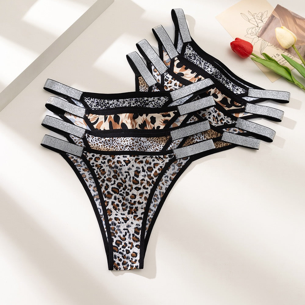 Sexy Thongs Low Waist Ice Silk Seamless Underwear for Women Sports Traceless Breathable Cotton Crotch Panties