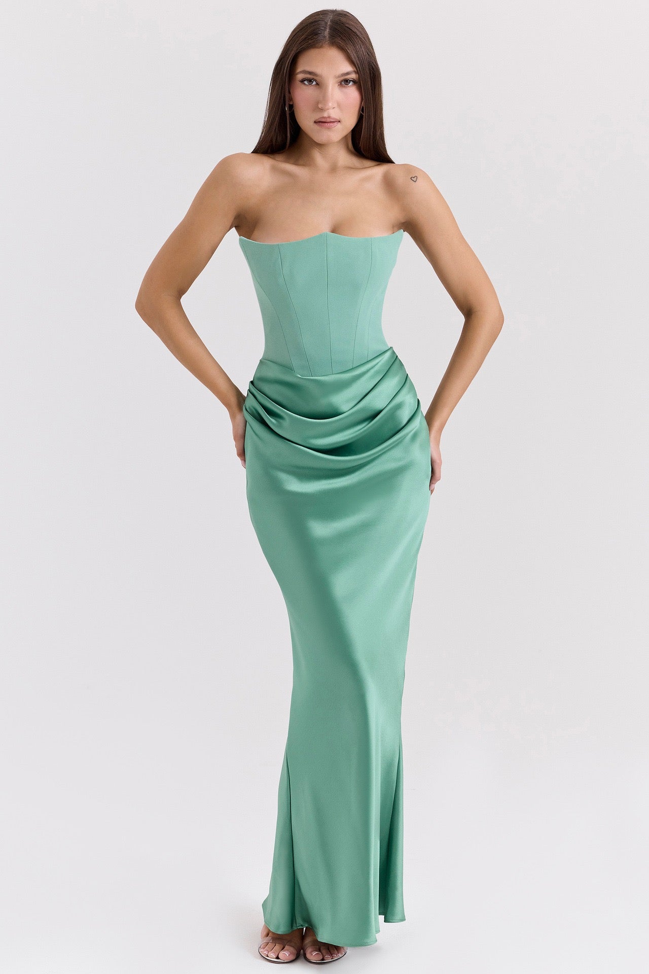 Women's Strapless Evening Dress Sexy Satin Pleated High Waist Skinny Party Dresses 2026 New Elegant Chic Design Sense Long Dress
