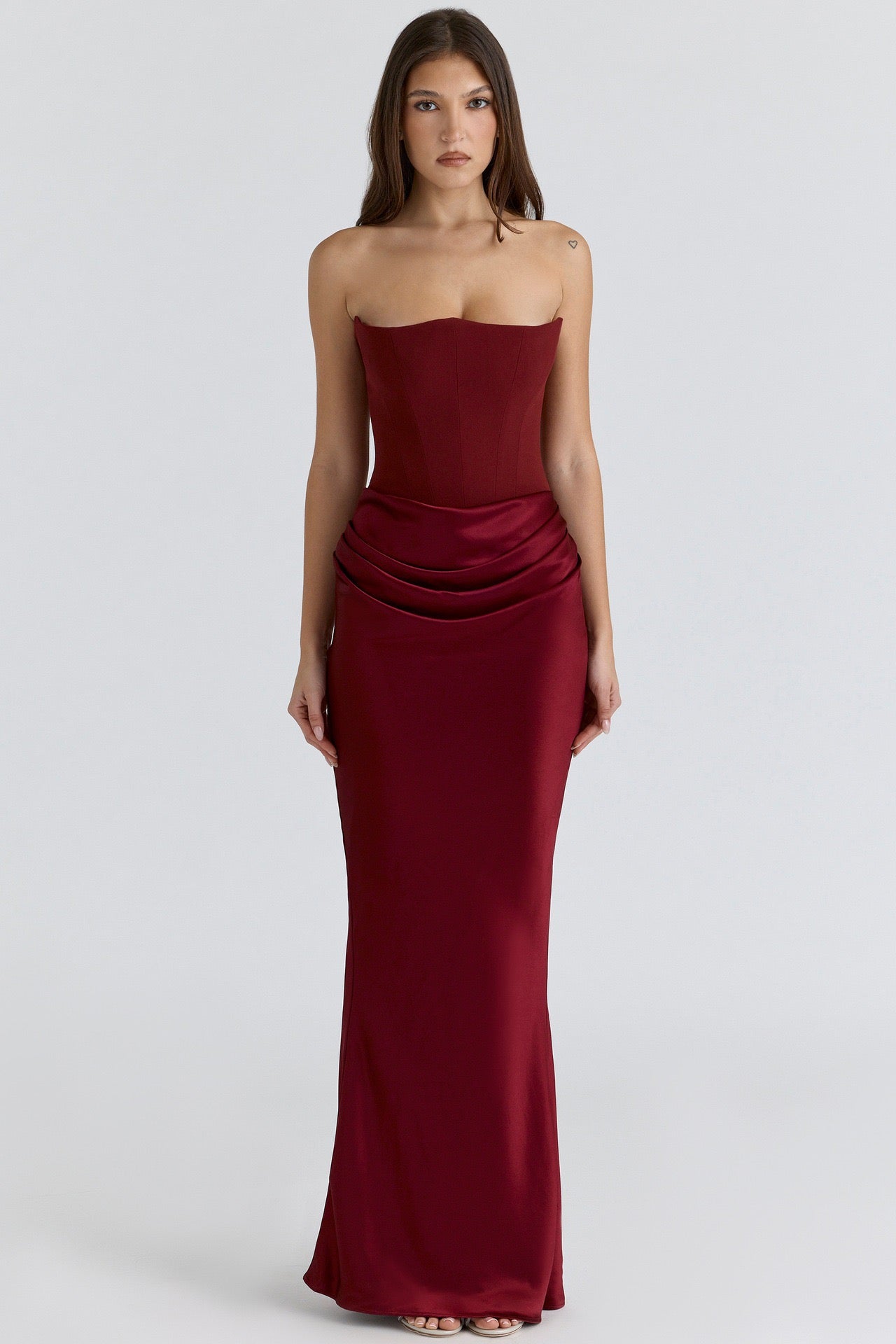 Women's Strapless Evening Dress Sexy Satin Pleated High Waist Skinny Party Dresses 2026 New Elegant Chic Design Sense Long Dress