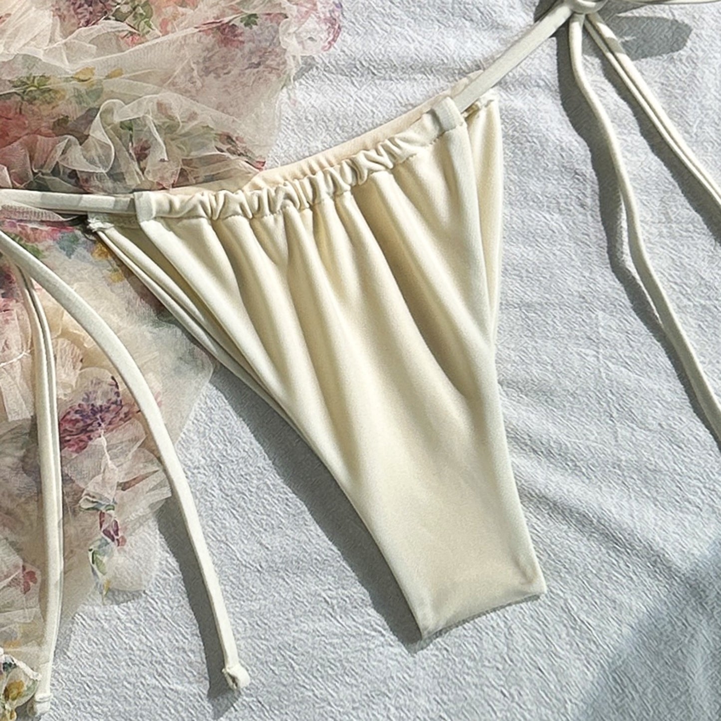 Sexy Bathing Suit Women Three Piece Set Fashion Triangle Ruffles Bandage Micro Bikini Mesh Cover Up Summer Beach Split Swimsuit