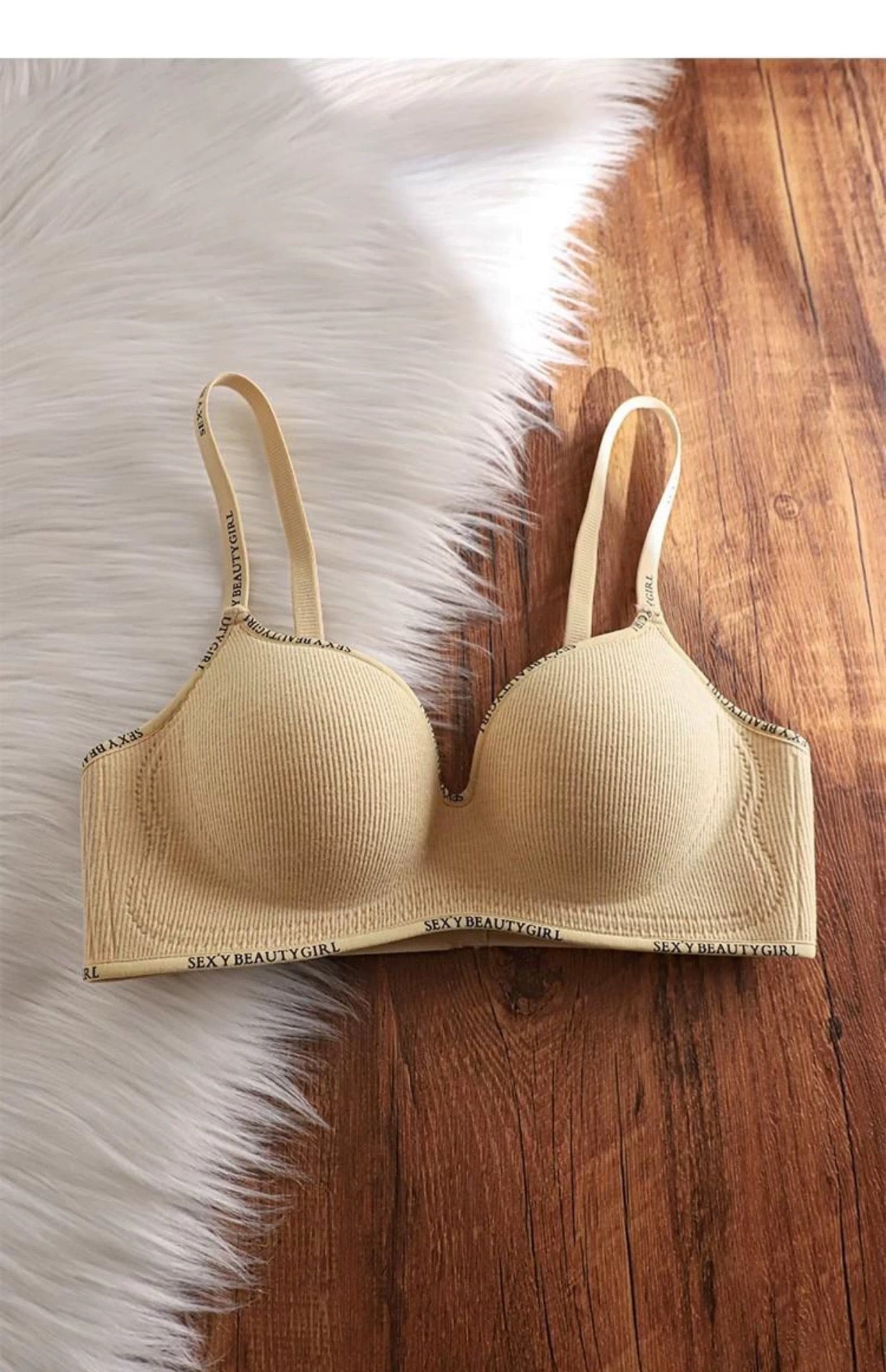 Women’s Wireless Half-Push Bra – No Traces, Anti-Sagging, Seamless Support for Small Busts with Stylish Letter Print