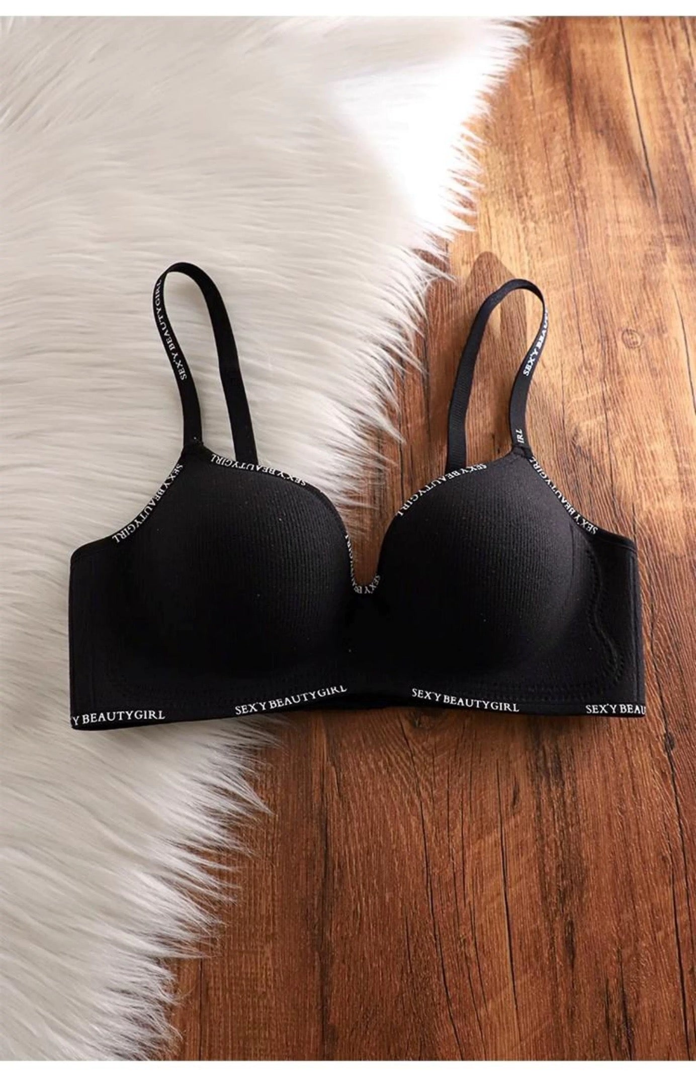 Women’s Wireless Half-Push Bra – No Traces, Anti-Sagging, Seamless Support for Small Busts with Stylish Letter Print