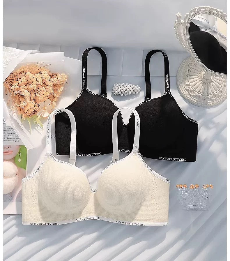 Women’s Wireless Half-Push Bra – No Traces, Anti-Sagging, Seamless Support for Small Busts with Stylish Letter Print