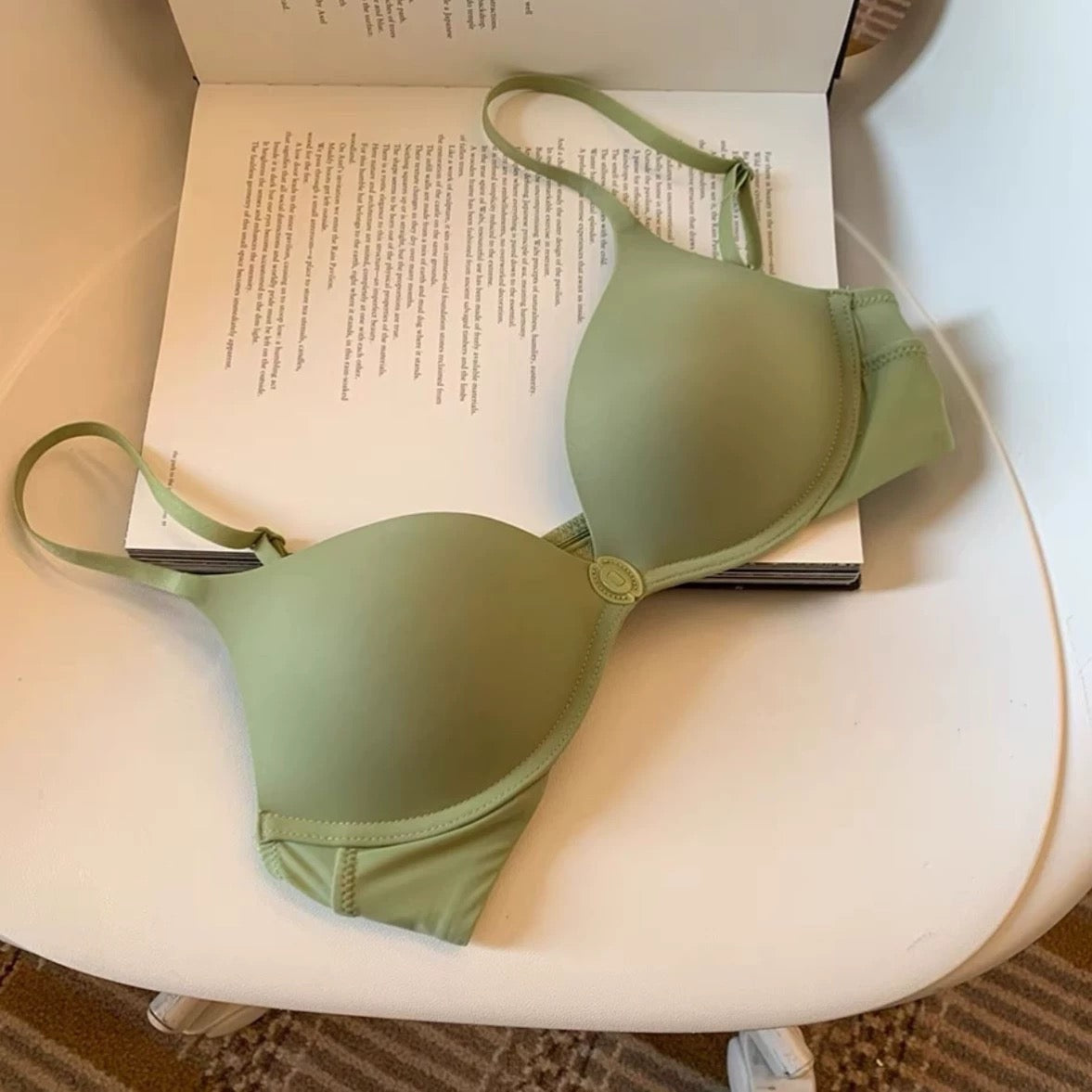 U-shaped Front Buckle Sexy Women's Bra Thin Breathable Small Chest Gathering Bras Comfortable Seamless Underwear Everyday Bra