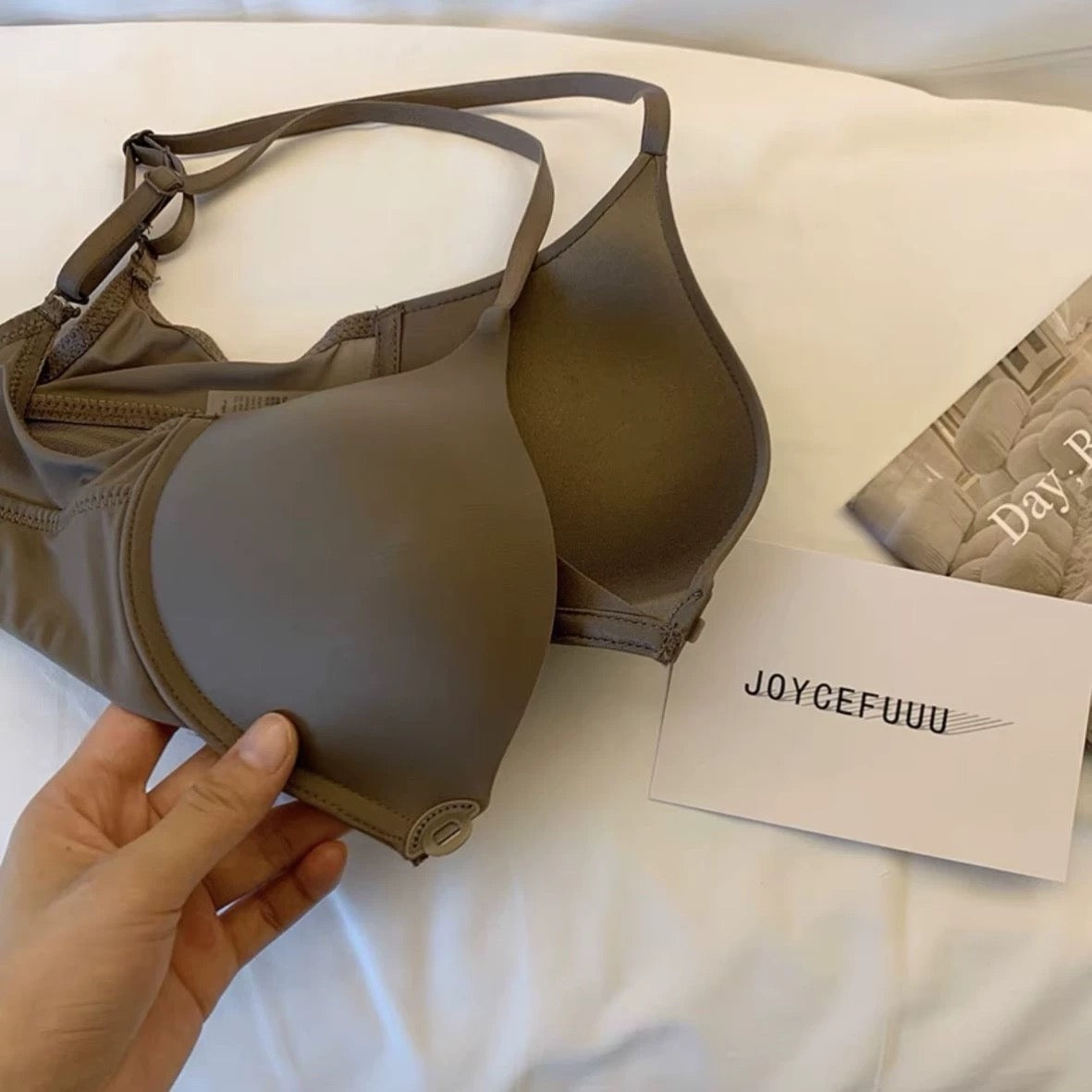 U-shaped Front Buckle Sexy Women's Bra Thin Breathable Small Chest Gathering Bras Comfortable Seamless Underwear Everyday Bra