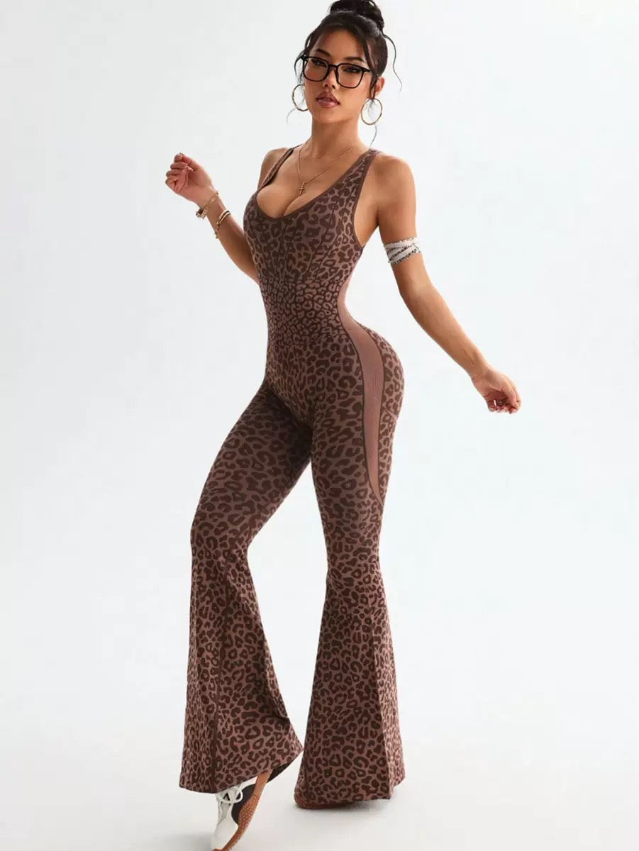 Women Seamless Jumpsuits Long Sleeve One Piece Yoga Overalls Backless Leopard Fitness Gym Bodysuits Flare Pants Sports Tracksuit