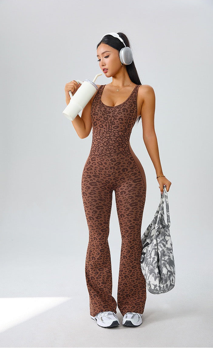 Women Seamless Jumpsuits Long Sleeve One Piece Yoga Overalls Backless Leopard Fitness Gym Bodysuits Flare Pants Sports Tracksuit