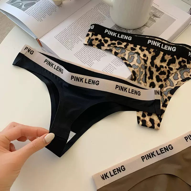 Sexy Thongs Low Waist Ice Silk Seamless Underwear for Women Sports Traceless Breathable Cotton Crotch Panties