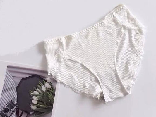 Lace Edge Solid Color Cute Pantie