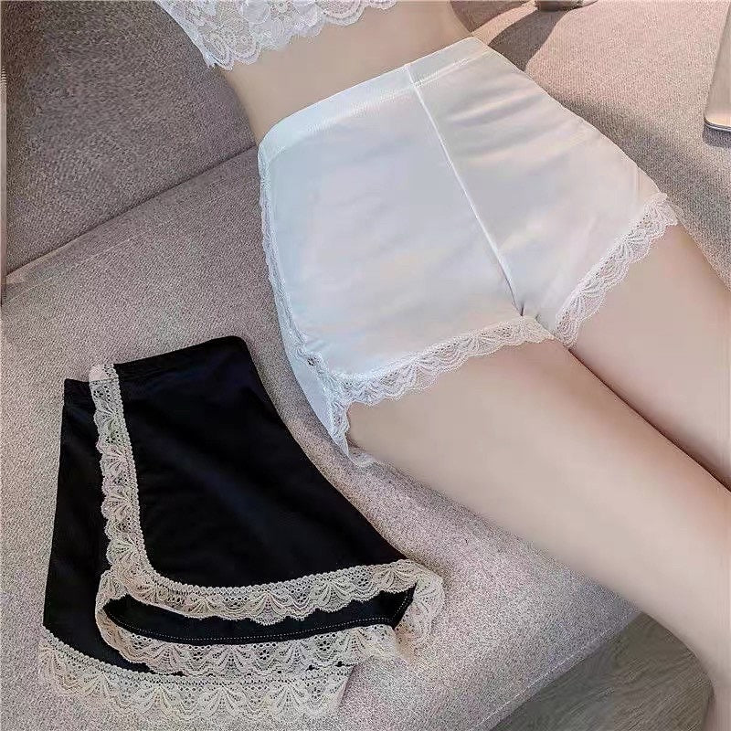 Lace Shorts Sexy Female Safety Briefs High Waist Pajamas Nightwear Shorts for Women 2022 Trend Booty Short Pants