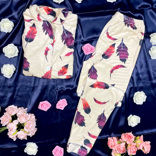 Soft pajamas for winter high quality material of cloth to feel warm and free