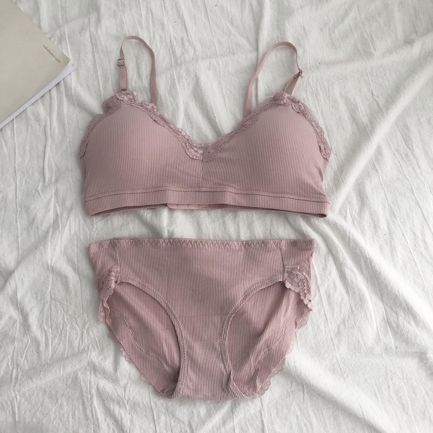 Lady Sexy Elegant Bra and Panty Set Women Bras Underwear Female Push up Bra Lingeries Bra Sets VS Brief Set Lingerie Set